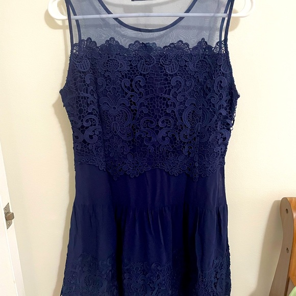 Navy Lace Dress - Picture 3 of 8